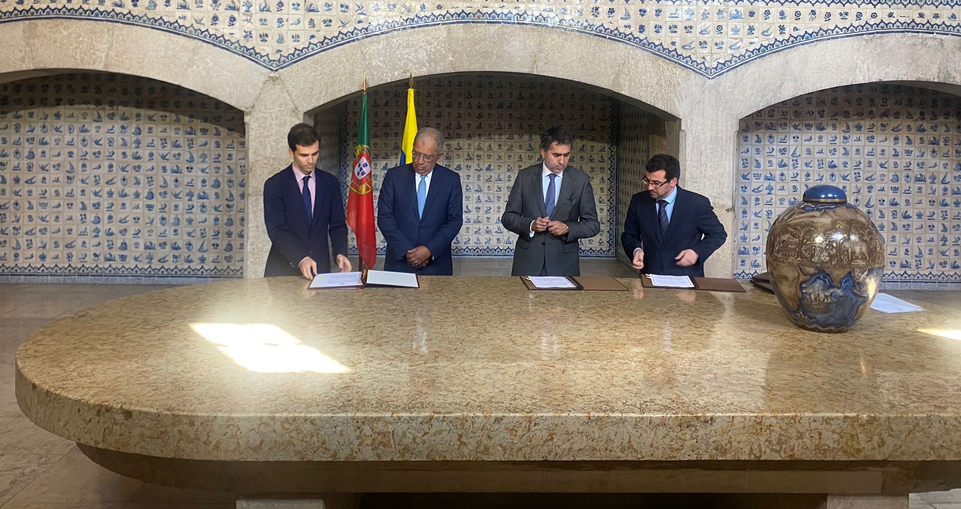 Colombia y Portugal afianzan su relación diplomática con la suscripción de dos acuerdos bilaterales