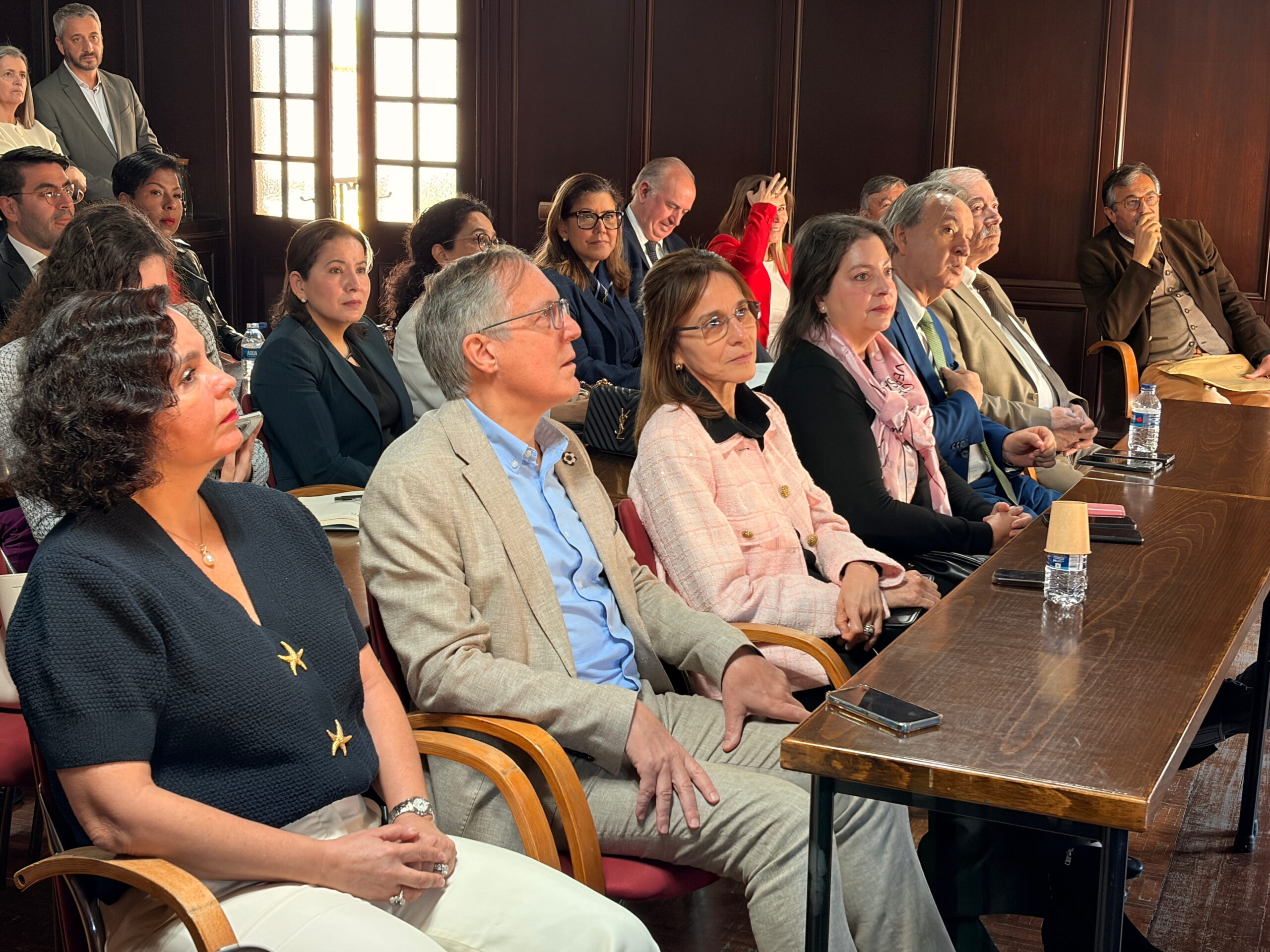 Embajada de Colombia presente en la visita de embajadores latinoamericanos a Azambuja
