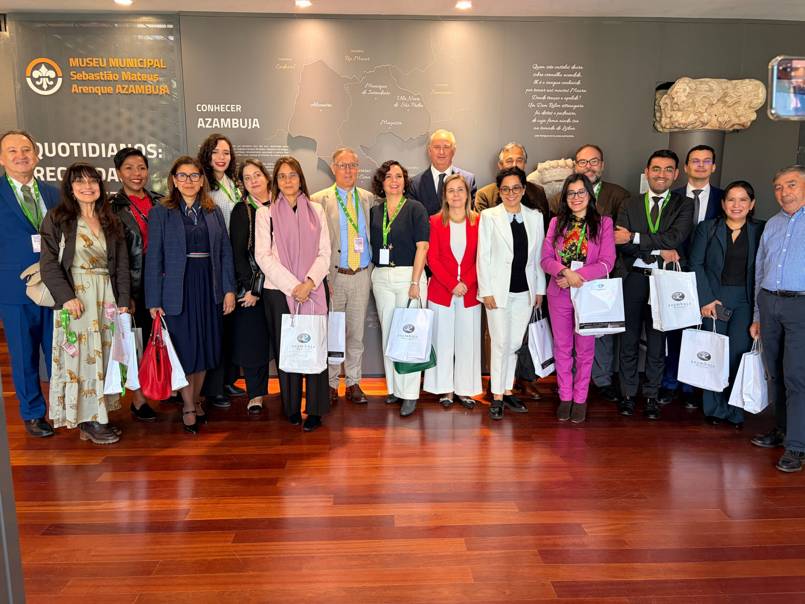 Embajada de Colombia presente en la visita de embajadores latinoamericanos a Azambuja