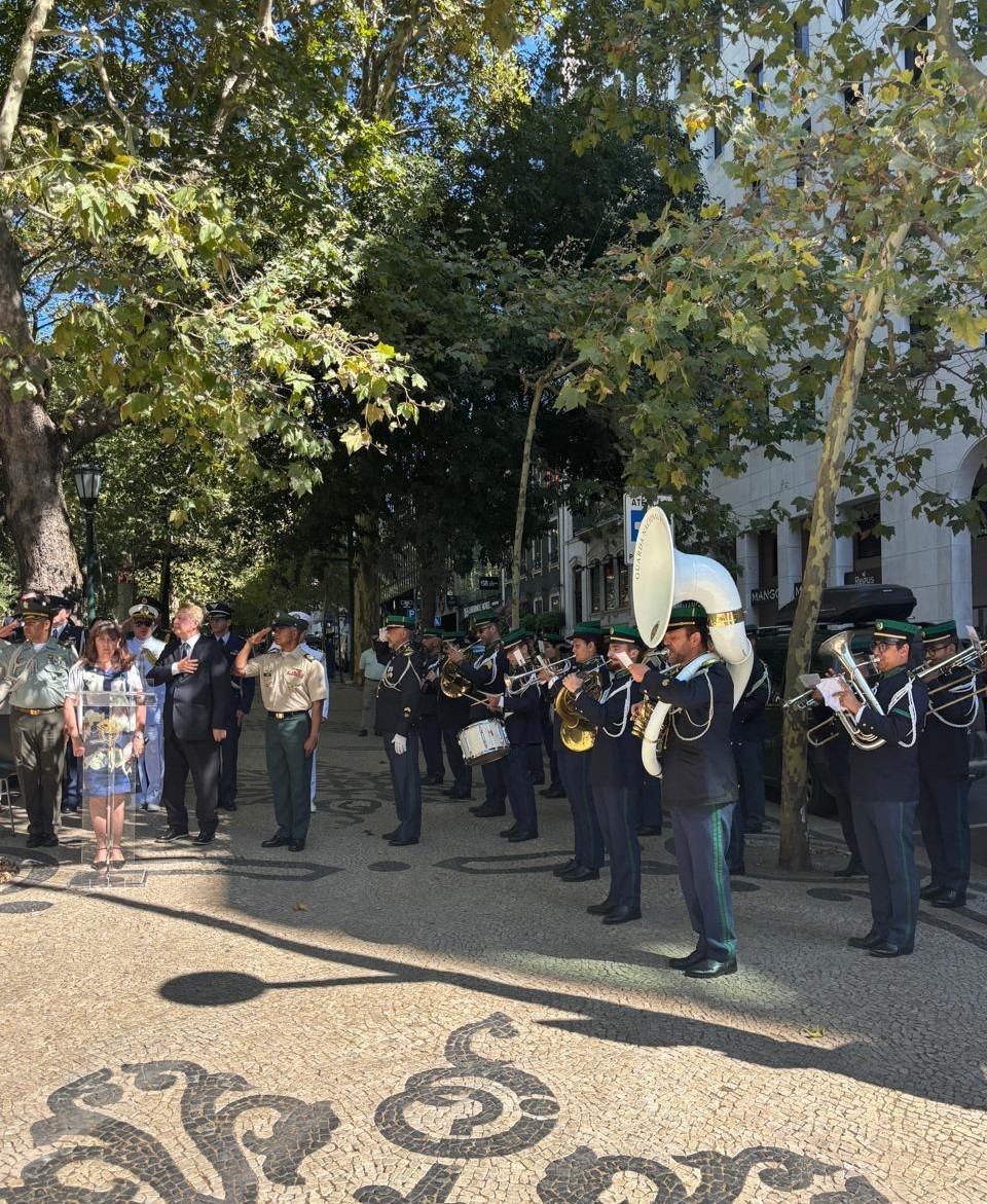 Banda de la Guardia Nacional Republicana que interpretó los himnos nacionales de las Repúblicas de Colombia y Portugal durante la ofrenda floral en honor al Libertador Simón Bolívar. (Foto: Nuno Bispo, Embajada de Colombia en Portugal)