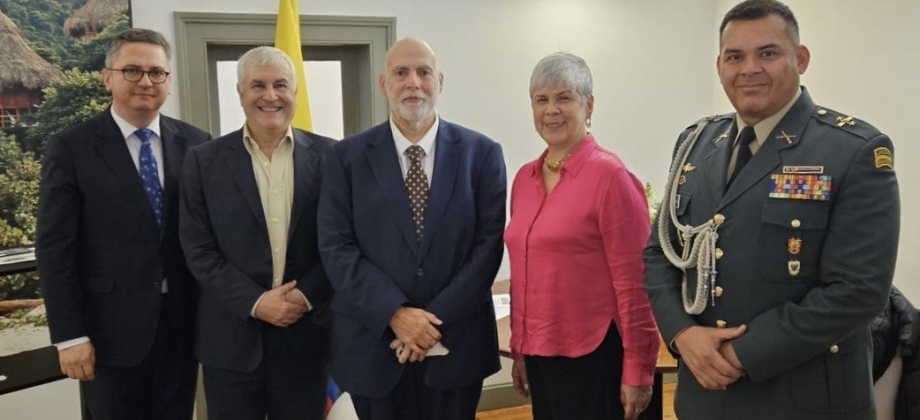 Embajada de Colombia en Portugal realizó un homenaje a Maruja Vieira en Lisboa 